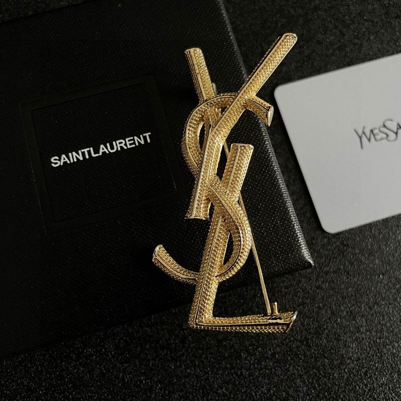 YSL Brooch 08yxq11